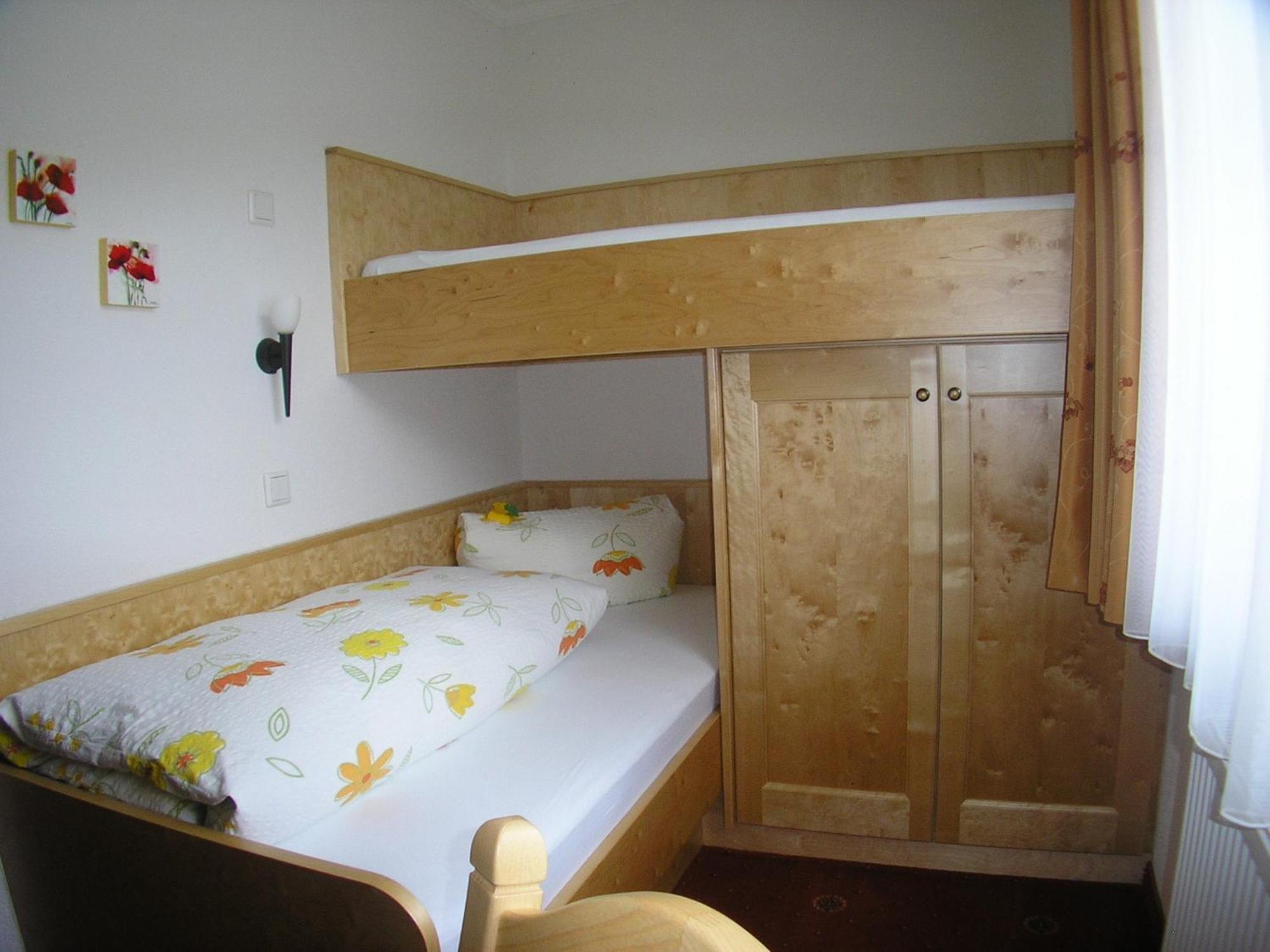 Hotel-Garni Weidacherhof ロイタシュ エクステリア 写真